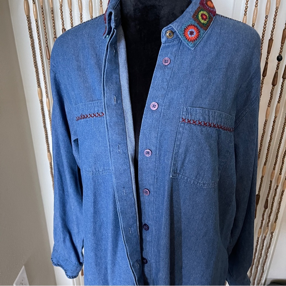 Vintage Blue Denim Embroidered Button Down Collared Blouse XL - Picture 4 of 10